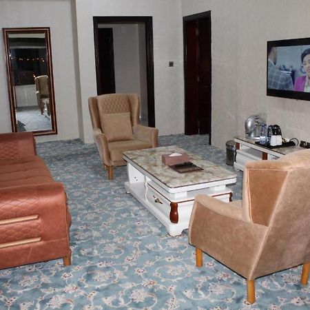 Al Salam Hotel Al Buraimi Bagian luar foto