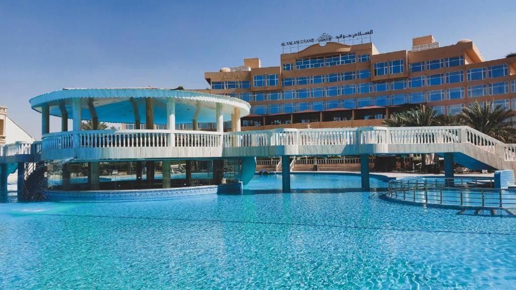 Al Salam Hotel Al Buraimi Bagian luar foto