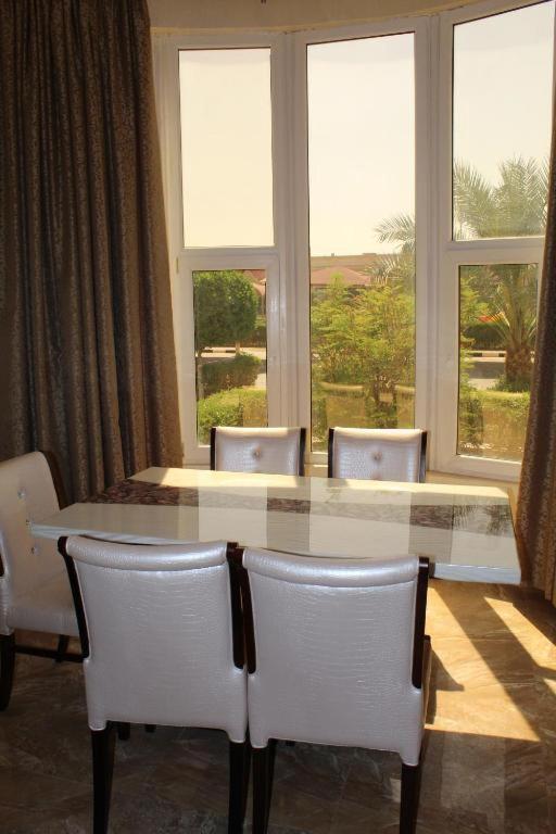 Al Salam Hotel Al Buraimi Bagian luar foto