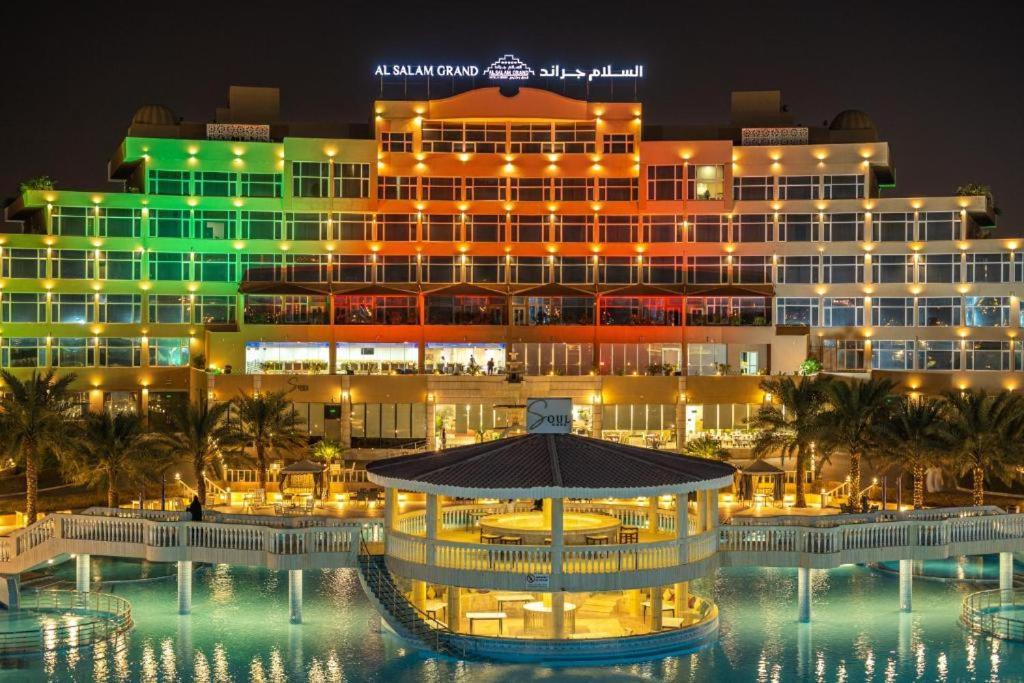 Al Salam Hotel Al Buraimi Bagian luar foto